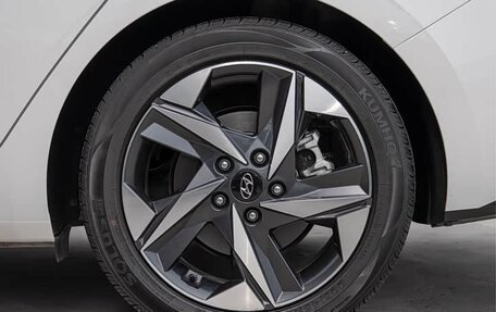 Hyundai Elantra, 2022 год, 1 417 000 рублей, 23 фотография