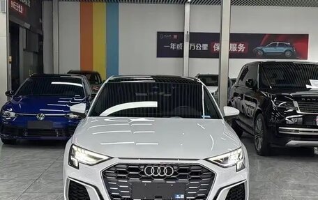 Audi A3, 2022 год, 2 370 000 рублей, 2 фотография