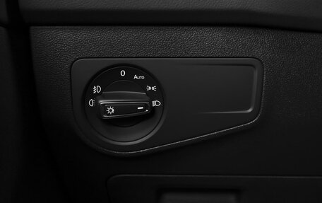 Volkswagen Tiguan II, 2018 год, 2 248 000 рублей, 17 фотография