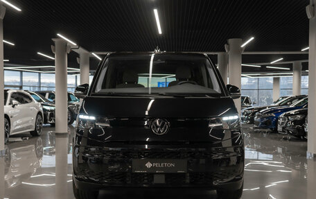 Volkswagen Multivan, 2024 год, 10 300 000 рублей, 3 фотография