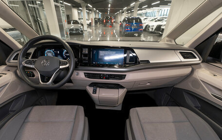 Volkswagen Multivan, 2024 год, 10 300 000 рублей, 8 фотография