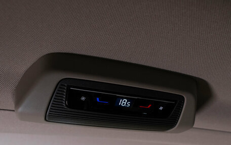 Volkswagen Multivan, 2024 год, 10 300 000 рублей, 15 фотография