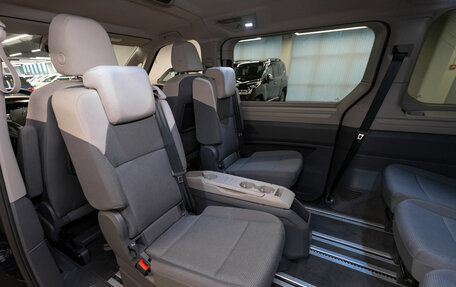 Volkswagen Multivan, 2024 год, 10 300 000 рублей, 12 фотография