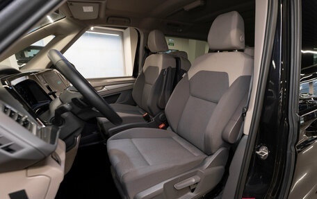 Volkswagen Multivan, 2024 год, 10 300 000 рублей, 9 фотография