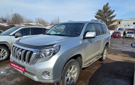 Toyota Land Cruiser Prado 150 рестайлинг 2, 2011 год, 2 450 000 рублей, 2 фотография