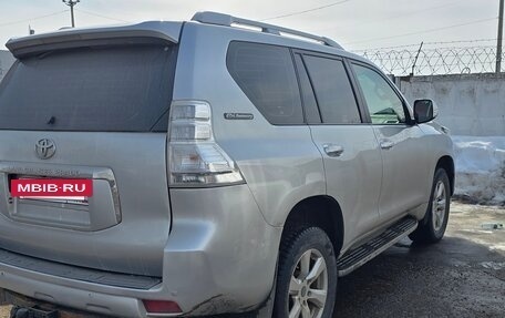 Toyota Land Cruiser Prado 150 рестайлинг 2, 2011 год, 2 450 000 рублей, 6 фотография