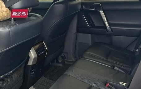 Toyota Land Cruiser Prado 150 рестайлинг 2, 2011 год, 2 450 000 рублей, 19 фотография