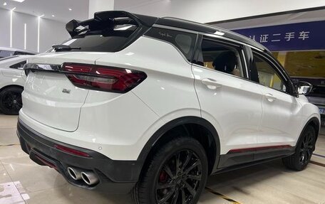 Geely Coolray I, 2022 год, 1 350 000 рублей, 4 фотография
