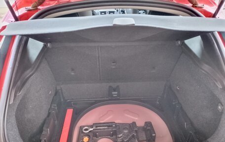 Volvo V40 II рестайлинг, 2016 год, 1 550 000 рублей, 3 фотография