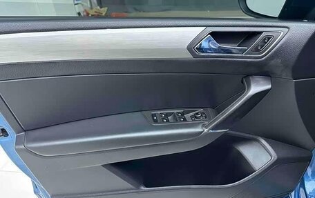 Volkswagen Touran III, 2022 год, 2 366 000 рублей, 20 фотография