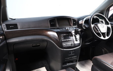 Nissan Elgrand III, 2012 год, 1 999 000 рублей, 9 фотография