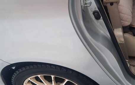 Toyota Ipsum II, 2003 год, 830 000 рублей, 10 фотография