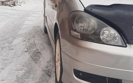 Toyota Ipsum II, 2003 год, 830 000 рублей, 5 фотография