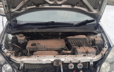 Toyota Ipsum II, 2003 год, 830 000 рублей, 14 фотография