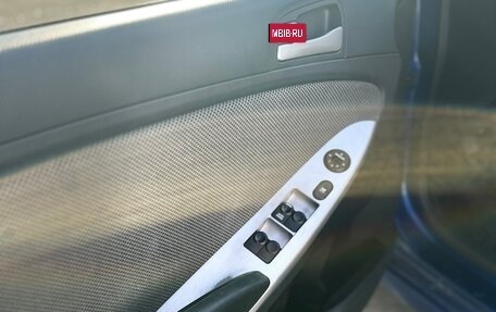 Hyundai Solaris II рестайлинг, 2011 год, 600 000 рублей, 10 фотография