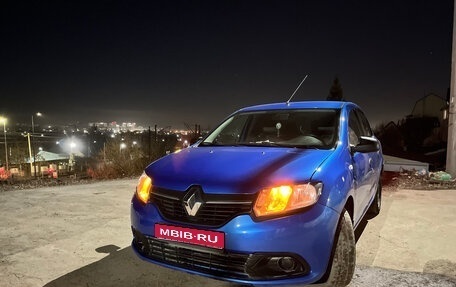 Renault Logan II, 2017 год, 690 000 рублей, 1 фотография