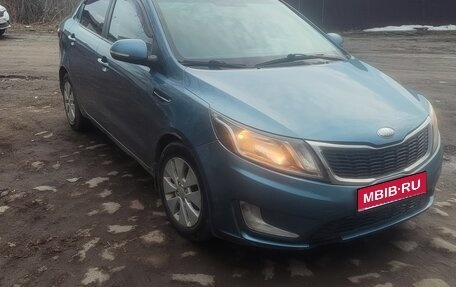 KIA Rio III рестайлинг, 2013 год, 550 000 рублей, 1 фотография