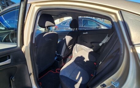 Hyundai Solaris II рестайлинг, 2011 год, 520 000 рублей, 6 фотография