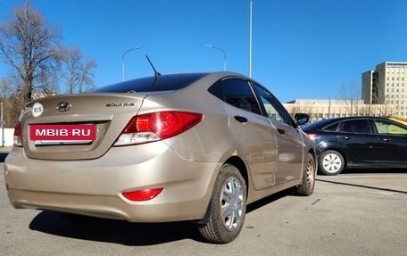 Hyundai Solaris II рестайлинг, 2011 год, 520 000 рублей, 31 фотография