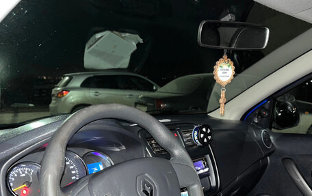 Renault Logan II, 2017 год, 690 000 рублей, 10 фотография