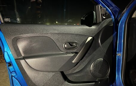 Renault Logan II, 2017 год, 690 000 рублей, 12 фотография