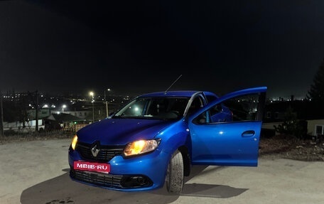 Renault Logan II, 2017 год, 690 000 рублей, 3 фотография