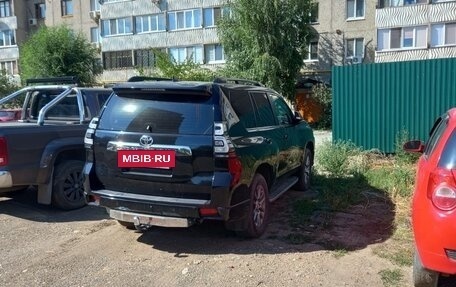 Toyota Land Cruiser Prado 150 рестайлинг 2, 2018 год, 6 500 000 рублей, 2 фотография