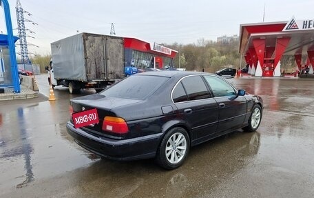 BMW 5 серия, 2001 год, 650 000 рублей, 8 фотография