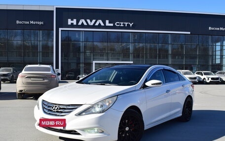Hyundai Sonata VI, 2011 год, 997 000 рублей, 2 фотография