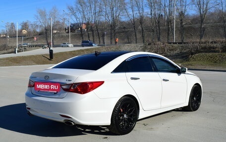 Hyundai Sonata VI, 2011 год, 997 000 рублей, 5 фотография