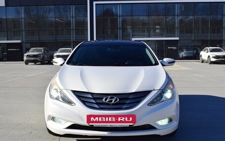 Hyundai Sonata VI, 2011 год, 997 000 рублей, 9 фотография
