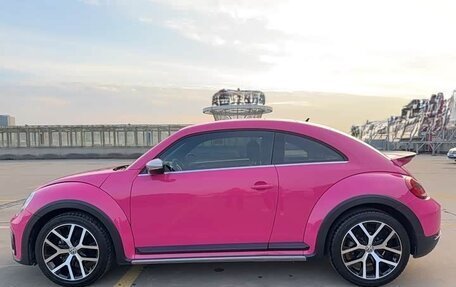 Volkswagen Beetle, 2017 год, 1 987 000 рублей, 7 фотография