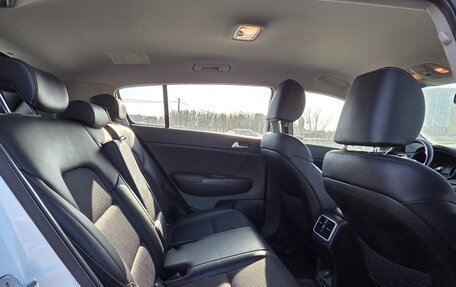 KIA Sportage IV рестайлинг, 2019 год, 2 300 000 рублей, 12 фотография