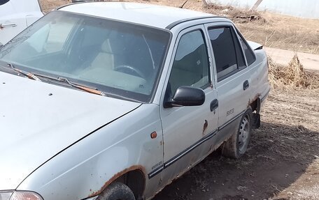 Daewoo Nexia I рестайлинг, 2005 год, 27 000 рублей, 4 фотография