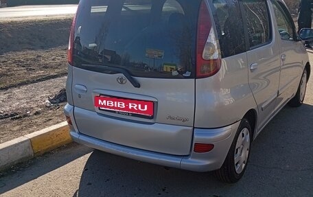 Toyota FunCargo, 2004 год, 750 000 рублей, 3 фотография