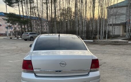 Opel Astra H, 2010 год, 600 000 рублей, 4 фотография