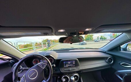 Chevrolet Camaro VI, 2020 год, 3 200 000 рублей, 15 фотография