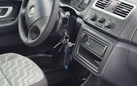 Skoda Fabia II, 2008 год, 270 000 рублей, 9 фотография