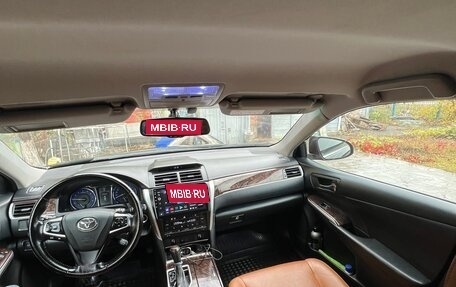 Toyota Camry, 2016 год, 2 390 000 рублей, 8 фотография