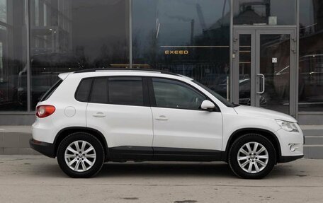 Volkswagen Tiguan I, 2010 год, 980 000 рублей, 4 фотография