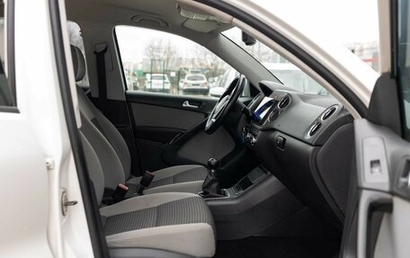 Volkswagen Tiguan I, 2010 год, 980 000 рублей, 20 фотография