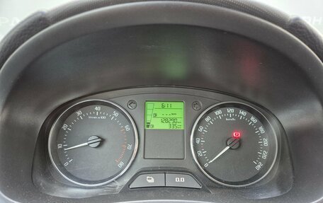 Skoda Fabia II, 2011 год, 570 000 рублей, 9 фотография