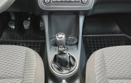 Skoda Fabia II, 2011 год, 570 000 рублей, 11 фотография