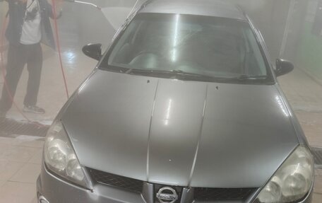 Nissan Wingroad III, 2004 год, 180 000 рублей, 2 фотография