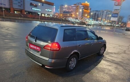 Nissan Wingroad III, 2004 год, 180 000 рублей, 1 фотография