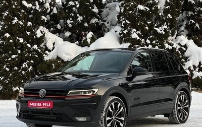 Volkswagen Tiguan II, 2018 год, 3 100 000 рублей, 1 фотография