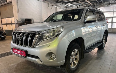 Toyota Land Cruiser Prado 150 рестайлинг 2, 2016 год, 3 599 000 рублей, 1 фотография