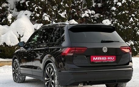 Volkswagen Tiguan II, 2018 год, 3 100 000 рублей, 14 фотография