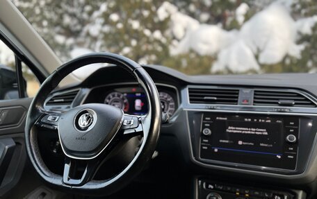 Volkswagen Tiguan II, 2018 год, 3 100 000 рублей, 30 фотография