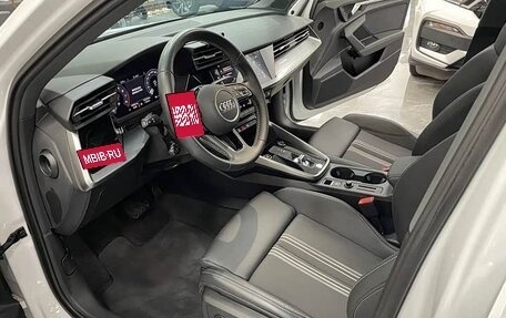 Audi A3, 2022 год, 2 328 000 рублей, 8 фотография